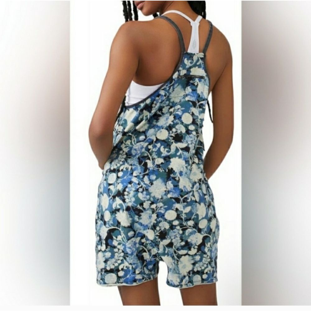 NWT FREE PEOPLE PRINTED HOT SHOT ONESIE, SIZE M